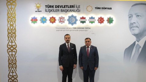 Emin Həsənli Ərdoğanın müavini ilə görüşüb