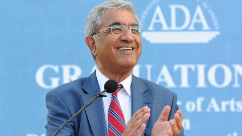 ADA Universitetində tələbələrin 30 faizi ödənişsiz oxuyur - Rektor