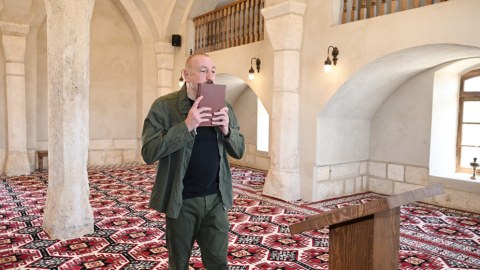 Prezident&nbsp;Qiyaslı məscidinin binasının AÇILIŞINDA