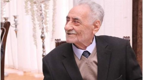 Tanınmış şair vəfat etdi