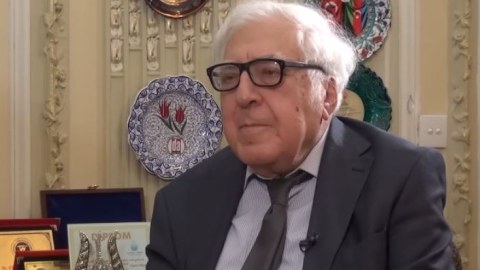Yazıçılar Birliyinin birinci mərtəbəsi kirayəyə verilib - Anar səbəbini AÇIQLADI