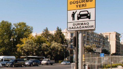 Bakıda taksilər üçün minib-düşmə yerləri yaradıldı
