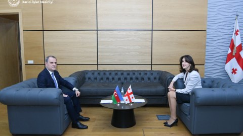 Ceyhun Bayramov gürcüstanlı həmkarı ilə görüşüb