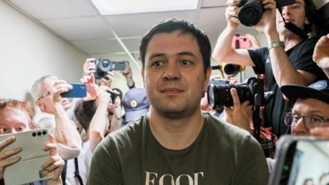 “Baza”nın baş redaktoru həbs olundu