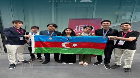 Məktəblilərimiz Beynəlxalq Olimpiadada&nbsp;uğur qazandılar