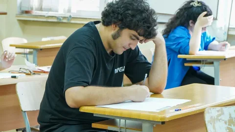 Musiqi sənəti istiqaməti üzrə test imtahanı keçirildi