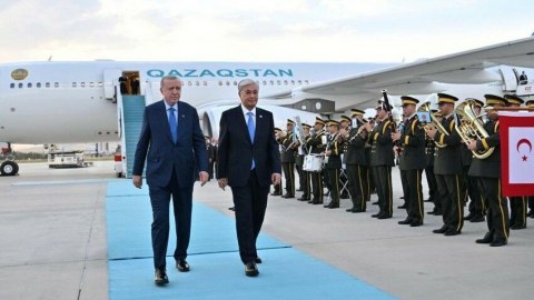Tokayev Türkiyədə rəsmi səfərdədir