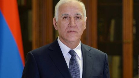 Ermənistan prezidenti Zəngəzur dəhlizinin açılmasını İSTƏYİR