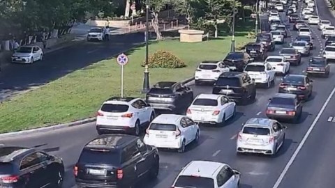Bakının 5 əsas prospektində TIXAC var