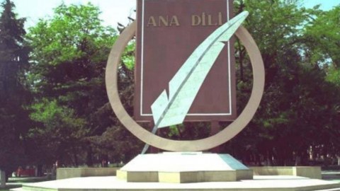 Azərbaycan Əlifbası və Azərbaycan Dili Günüdür