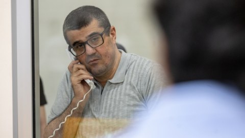 Zərərçəkənlər danışdı, Arayikgil dinlədi