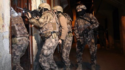Türkiyədə İŞİD ilə əlaqəli 26 nəfər saxlanıldı