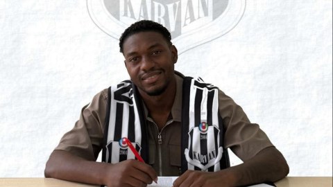 &ldquo;Ayaks&rdquo;ın sabiq futbolçusu &ldquo;Karvan&rdquo;da