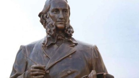 Ayvazovskinin abidəsinin sökülməsi beynəlxalq hüququn tələblərinə tam uyğundur