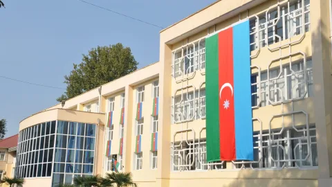 Dövlət universitetinin binası TƏMİR OLUNACAQ