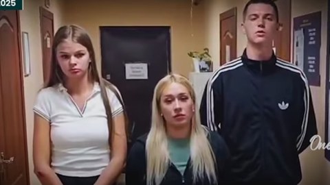 Ukraynanın vurduğu obyektin önündə video çəkdi, həbs edildi - VİDEO