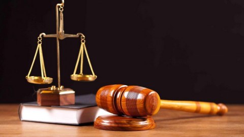Atasının qətlini sifariş edən oğula hökm oxundu