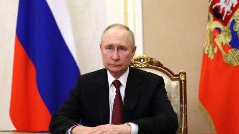 BƏƏ Trampla görüş üçün münasib yerlərdən biridir - Putin