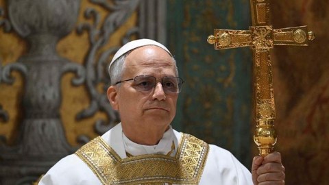 Papa&nbsp;sülh bəyannaməsini ALQIŞLADI