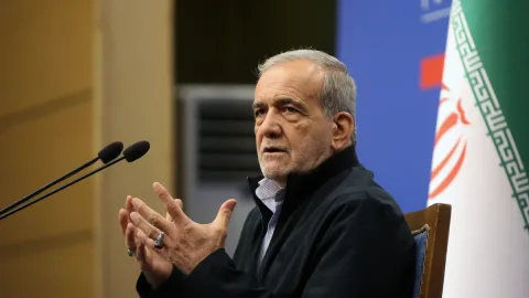 Pezeşkiandan Zəngəzur açıqlaması:&nbsp;məsələ şişirdilir