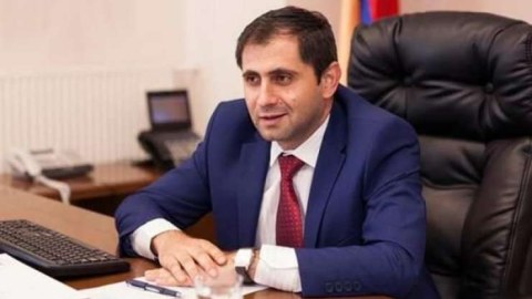 Papikyanın müşaviri həbs edildi