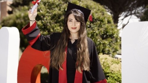 BMU məzunu Böyük Britaniyanın Edinburq Universitetində
