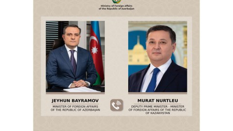 Ceyhun Bayramov həmkarı ilə danışıqlar apardı