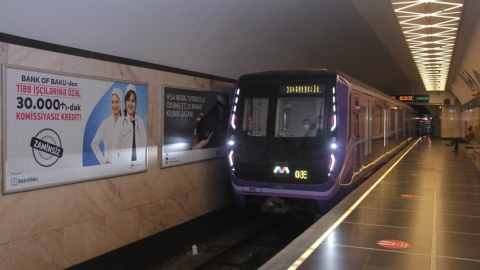 Metrodan istifadə edənlərin diqqətinə! - İnterval artırılır