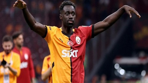 &ldquo;Qalatasaray&rdquo; Sançezlə müqavilənin müddətini uzatdı