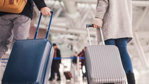 Əcnəbi turistlərə tarixi&nbsp;yerlərimiz haqda məlumat&nbsp;verilir?&nbsp;
