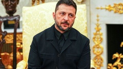 Putinlə istənilən formatda görüşə hazırdır