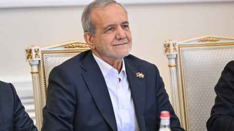 Ermənistan-Azərbaycan&nbsp;sülh danışıqlarını dəstəkləyirik - Pezeşkian