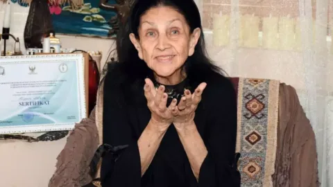 Xalq artisti qızını polisə verdi