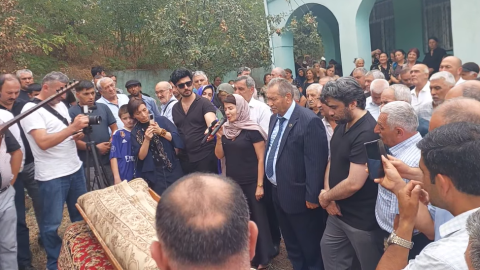 Məmməd İsmayılla&nbsp;vida mərasimində saz havaları&nbsp;- GÖRÜNTÜLƏR