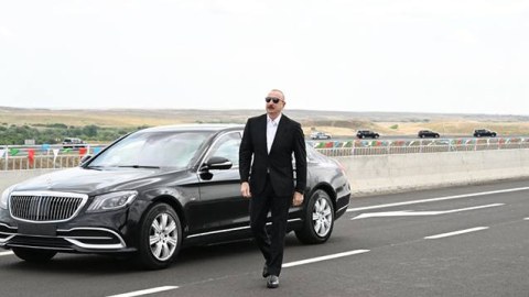 Bu binalarda 10 mindən çox insan yaşayacaq - İlham Əliyev
