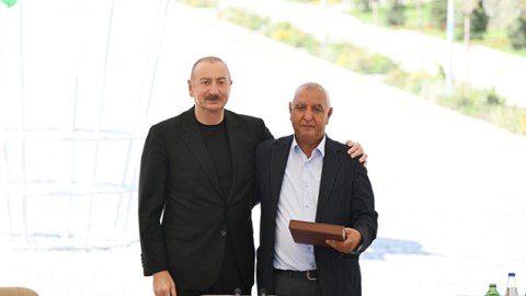 &ldquo;Hər şey yaxşı olacaq&rdquo; - Hökumənin atası&nbsp;