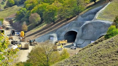 Avropada 5-ci, MDB-də birinci:&nbsp;Kəlbəcərə daha qısa YOL - FOTO+VİDEO