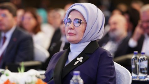 Əminə Ərdoğan Trampın xanımına məktub yazdı