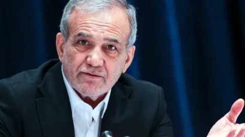 &ldquo;Qonşularımız bizim qardaşlarımızdır&rdquo; -&nbsp;Pezeşkian&nbsp;