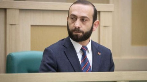 Mirzoyan Azərbaycanla&nbsp;paraflanmış sazişdən danışdı