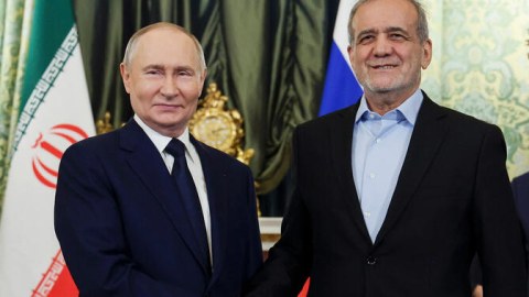 Putin Pezeşkianla danışdı: görüşəcəklər