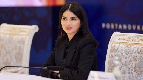 Mirziyoyeva Mehriban Əliyevanı təbrik etdi