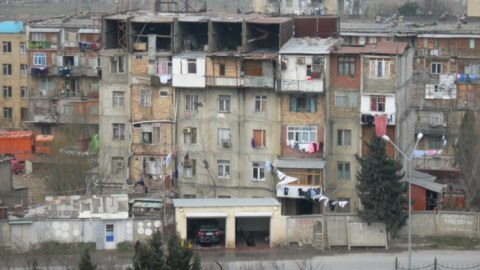 Keçmiş məcburi köçkünlərin evləri təmir ediləcək