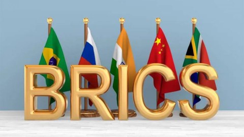 Braziliya hərəkətə keçir - BRİCS-in fövqəladə sammiti olmalıdır