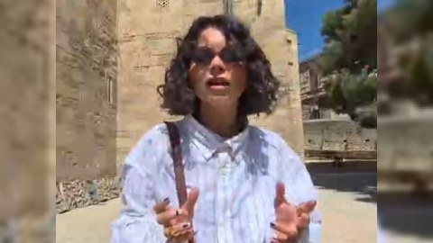 İnna İçərişəhərdə azərbaycanca danışdı - VİDEO