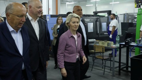 Rusiya&nbsp;Lyayenin təyyarəsinə müdaxilə etdi