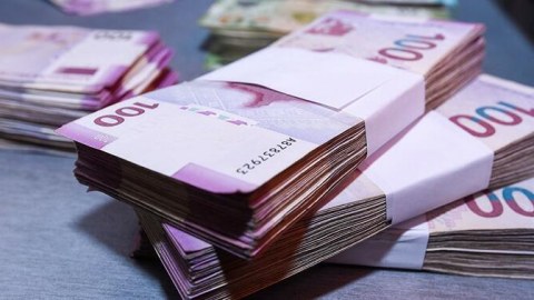 Dövlət büdcəsinin gəlirləri proqnozu üstələdi