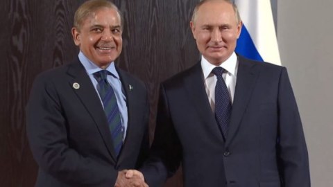 Putin Şahbaz Şəriflə görüşdü
