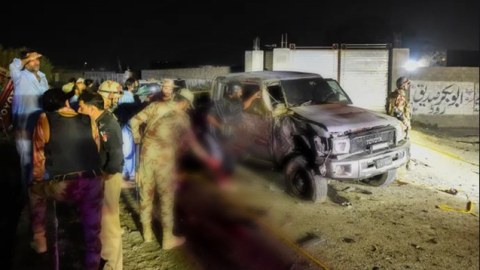 Pakistanda kamikadze hücumu&nbsp;- 11 ölü, 30 yaralı
