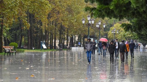Azərbaycanda hava dəyişir - Leysan YAĞACAQ
